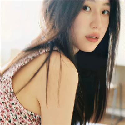 美人无泪